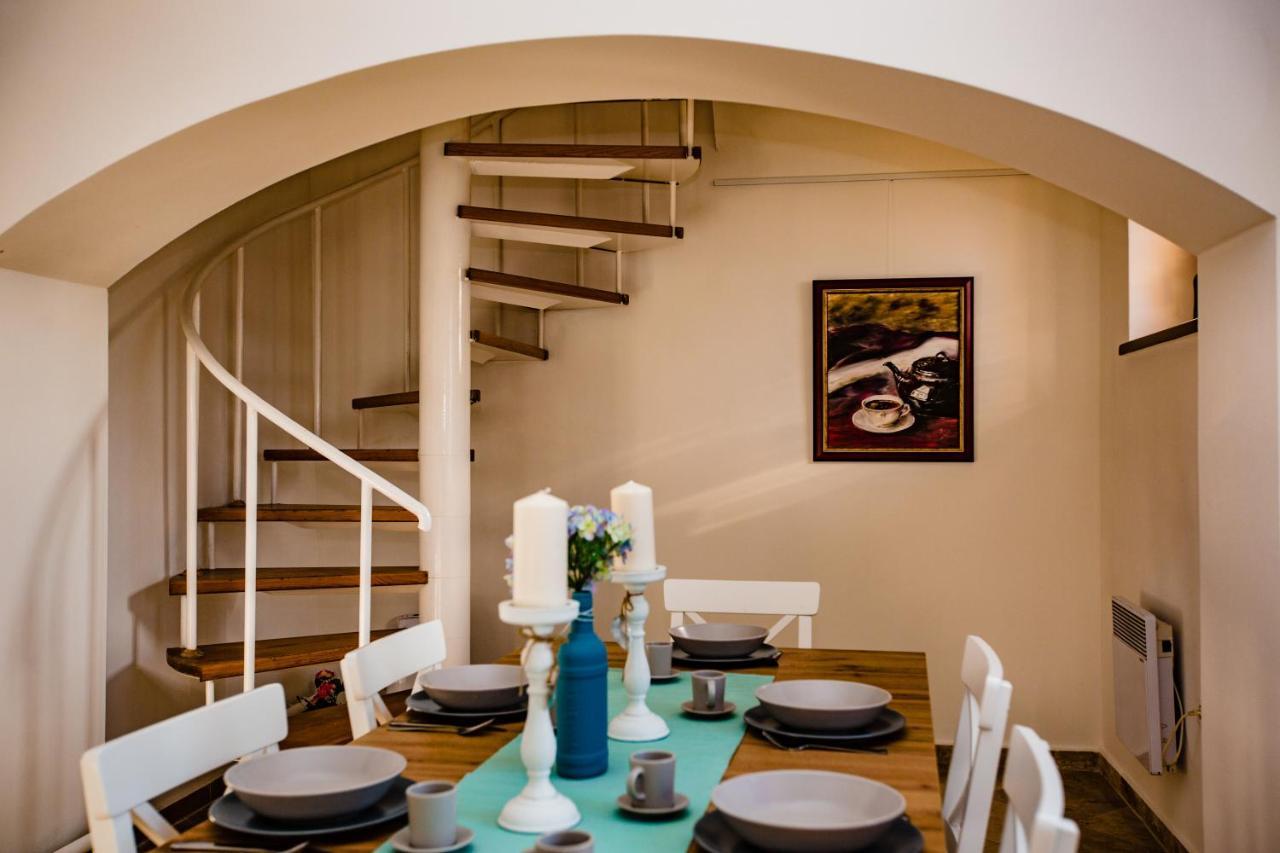 Bridge Apartment エステルゴム エクステリア 写真